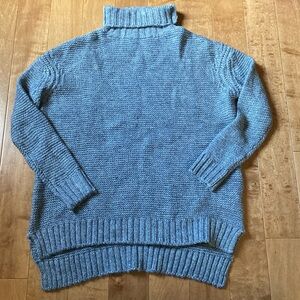 Zara Women’s Turtleneck Oversized Sweater Sz Medium